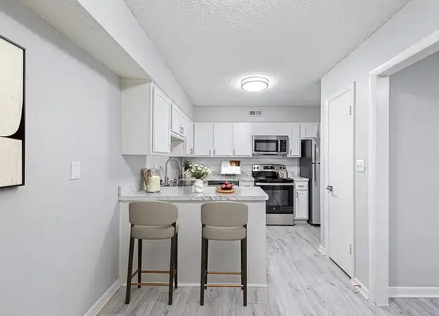 Property at Elliot Roswell Apartments - 1450 Raintree Dr, Roswell, GA, 30076, 4 beds, 2 baths, [object Object]