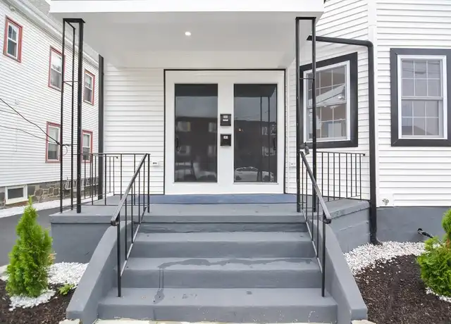 Property at 300 Main St Unit 1, Medford, MA, 02155, 3 beds, 2.5 baths, [object Object]