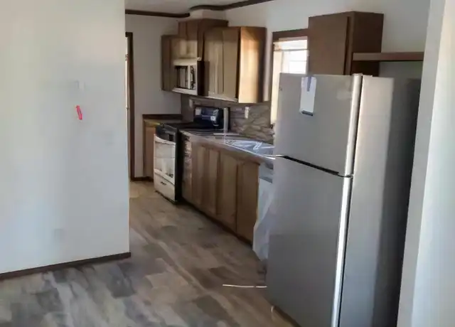 Property at 62 Claremont St Unit 62CMT, St Cloud, MN, 56301, 2 beds, 2 baths, [object Object]