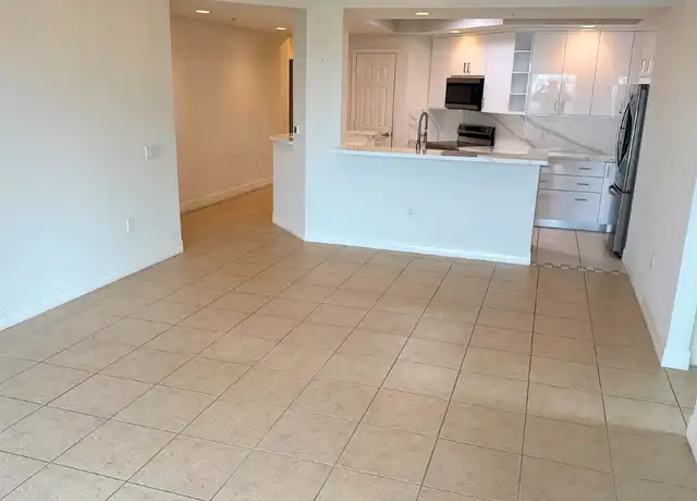 Property at 2743 1st St #403, Fort Myers, FL, 33916, 3 beds, 2 baths, [object Object]