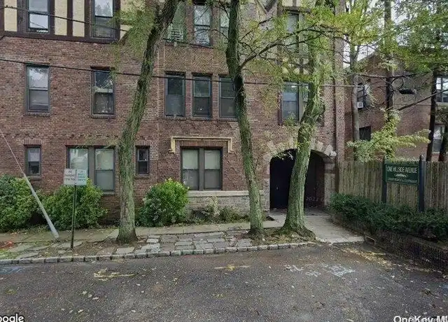 Property at 1 Hillside Ave Apt 3C, Great Neck, NY, 11021, 1 bed, 1 bath, [object Object]