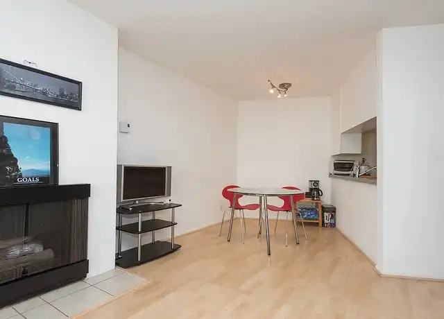 Property at 3640 Cardiff Ave #104, Los Angeles, CA, 90034, 1 bed, 1 bath, [object Object]
