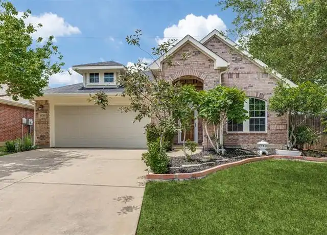 Property at 15765 Landing Creek Ln, Roanoke, TX, 76262, 3 beds, 2.5 baths, [object Object]