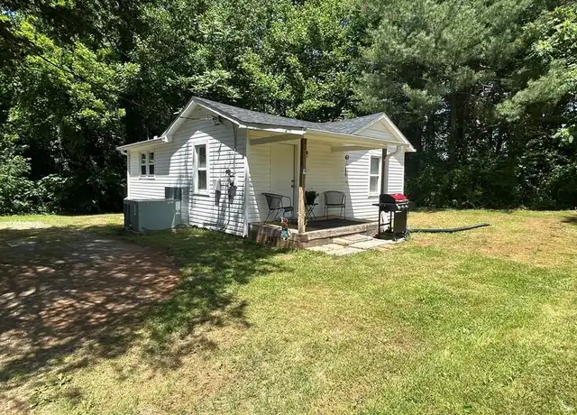 Property at 129 Walnut St, Yadkinville, NC, 27055, 2 beds, 1 bath, [object Object]