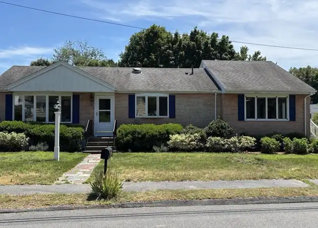 Property at 14 Manomet Rd, Woburn, MA, 01801, 3 beds, 2 baths, [object Object]