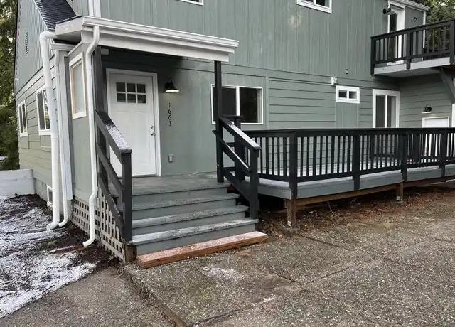 Property at 1663 Harrison Ave SE Unit B, Port Orchard, WA, 98366, 3 beds, 1 bath, [object Object]
