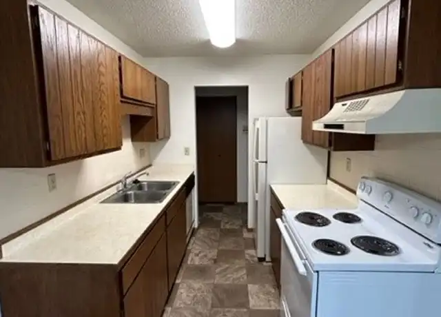 Property at 3301 16th Ave S Unit 301, Fargo, ND, 58103, 2 beds, 1 bath, [object Object]
