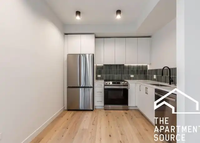 Property at 1712 Oak Ave, Evanston, IL, 60201, 1 bed, 1 bath, [object Object]
