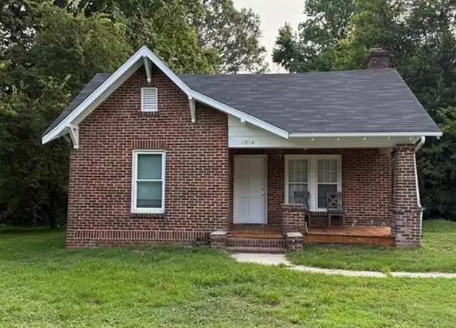 Property at 1816 Willora St, Greensboro, NC, 27406, 3 beds, 2 baths, [object Object]