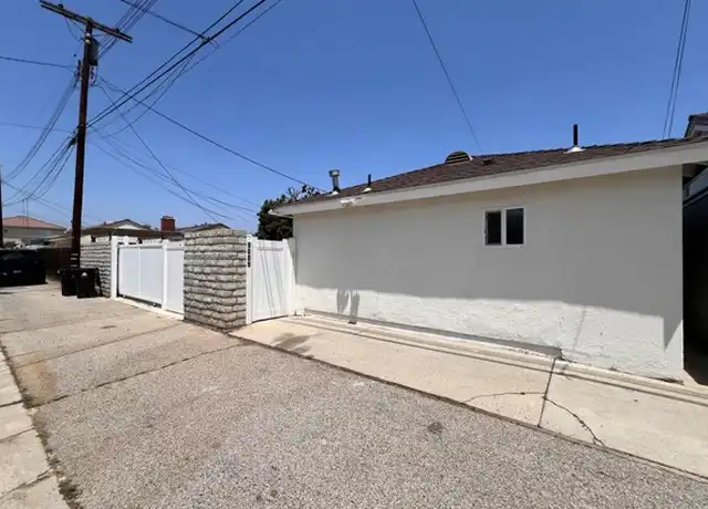 Property at 9009 Monogram Ave, North Hills, CA, 91343, 1 bed, 1 bath, [object Object]