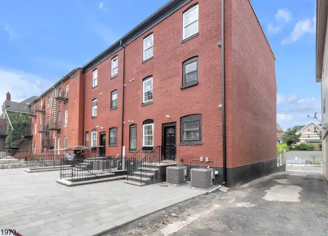 Property at 61 N 7th St Unit 1, Newark, NJ, 07107, 3 beds, 2 baths, [object Object]