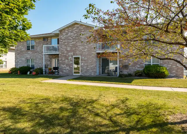 Property at 2790 Minerva St Unit 4-2760, Oshkosh, WI, 54901, 2 beds, 1 bath, [object Object]