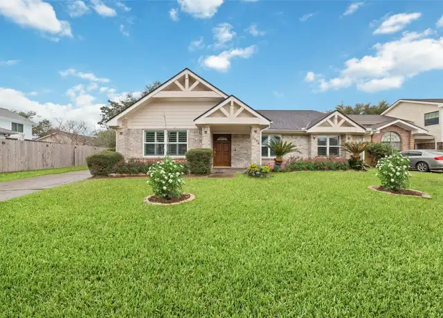 Property at 2926 Pepper Wood Dr, Sugar Land, TX, 77479, 3 beds, 2 baths, [object Object]