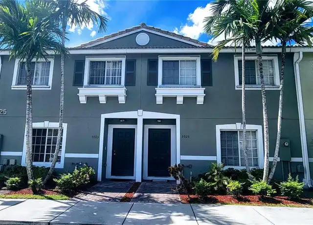 Property at 5923 Manchester Way, Tamarac, FL, 33321, 3 beds, 2.5 baths, [object Object]