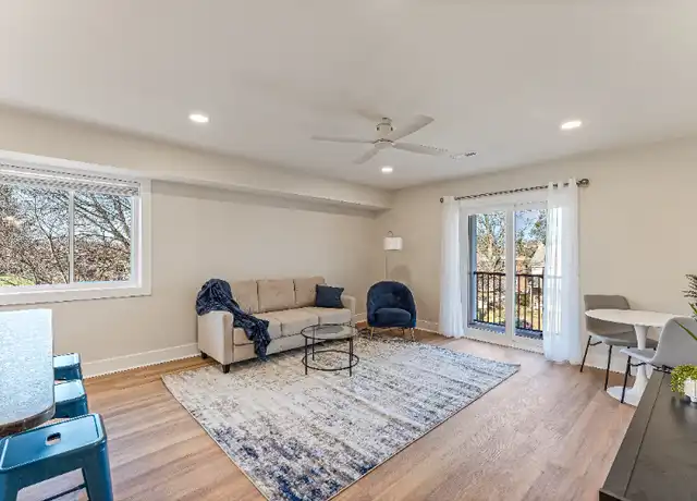 Property at 10 E 5th St Unit 6, Chester, PA, 19013, 2 beds, 1 bath, [object Object]