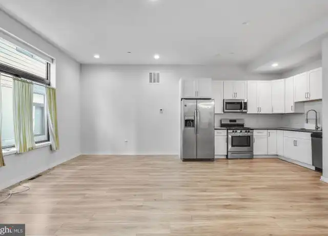 Property at 385 Martin St Unit 1R, Philadelphia, PA, 19128, 1 bed, 1.5 baths, [object Object]