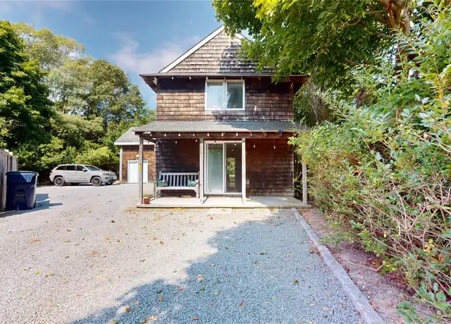 Property at 14 Franklin Ave, Westhampton Beach, NY, 11978, 1 bed, 1.5 baths, [object Object]