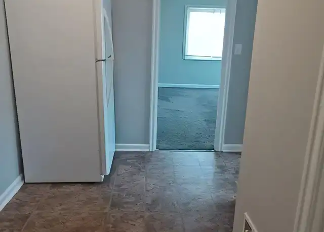 Property at 237 E Xenia Dr Unit 237 D, Fairborn, OH, 45324, 1 bed, 1 bath, [object Object]