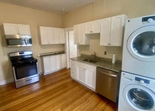 Property at 133 Otis St, Cambridge, MA, 02141, 3 beds, 1 bath, [object Object]