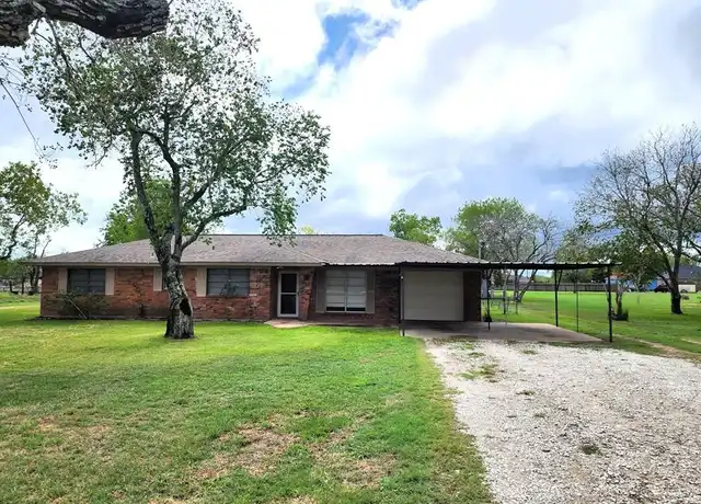 Property at 8320 W 1st St, Needville, TX, 77461, 3 beds, 1.5 baths, [object Object]
