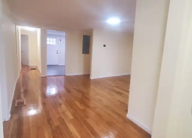 Property at 90 S Main St, Natick, MA, 01760, 3 beds, 1 bath, [object Object]