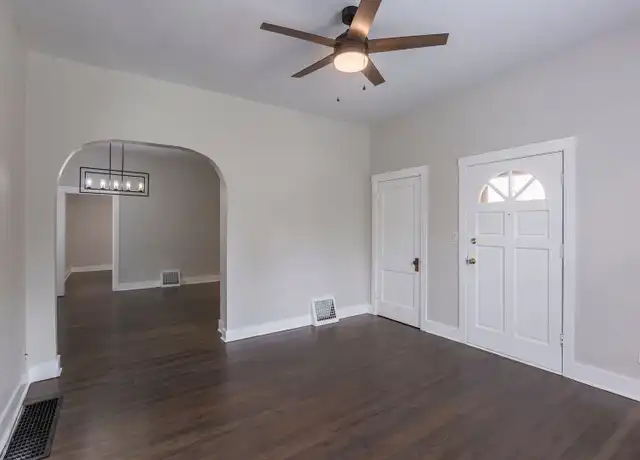 Property at 3301-3303 Howard St - 3301 Howard St, Omaha, NE, 68105, 1 bed, 1 bath, [object Object]