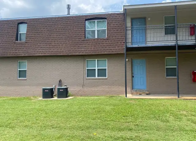 Property at 1150 Hollywood Dr Unit 500, Jackson, TN, 38301, 1 bed, 1 bath, [object Object]