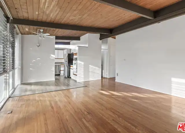 Property at 11133 Rose Ave Unit 16, Los Angeles, CA, 90034, 2 beds, 1 bath, [object Object]