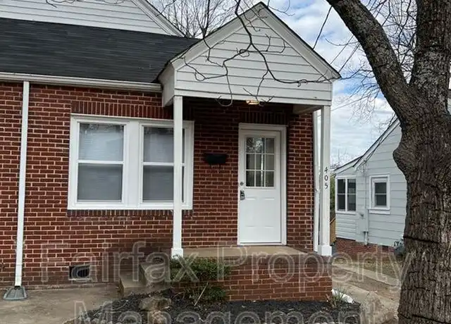 Property at 405 W 5th St, Burlington, NC, 27215, 1 bed, 1 bath, [object Object]