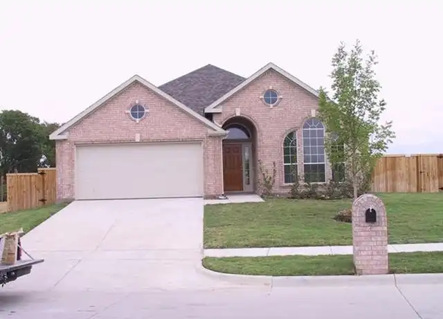 Property at 2300 Trinity Ln, McKinney, TX, 75072, 4 beds, 2 baths, [object Object]