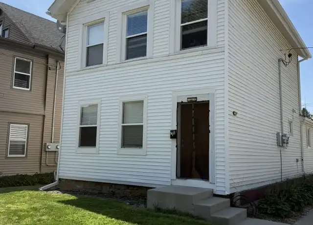 Property at 791 Glen Oak St Unit 1, Dubuque, IA, 52001, 2 beds, 1 bath, [object Object]
