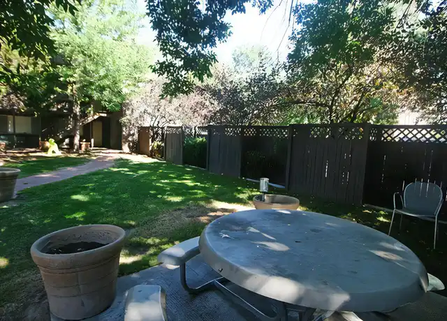 Property at 3535 S Pearl St Unit 208, Englewood, CO, 80113, 1 bed, 1 bath, [object Object]