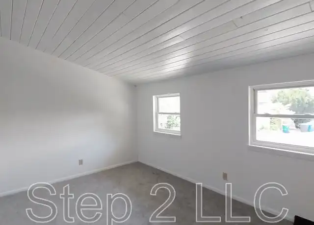 Property at 248 E Prospect St, Painesville, OH, 44077, 2 beds, 1 bath, [object Object]