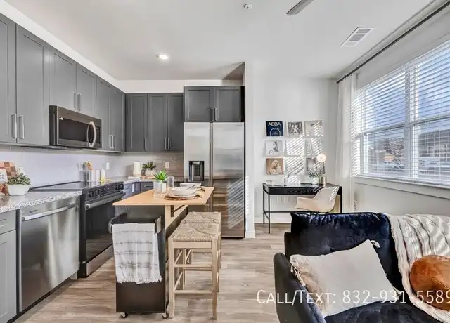 Property at 1079 Studemont St Unit BSO, Houston, TX, 77007, 0 beds, 1 bath, [object Object]