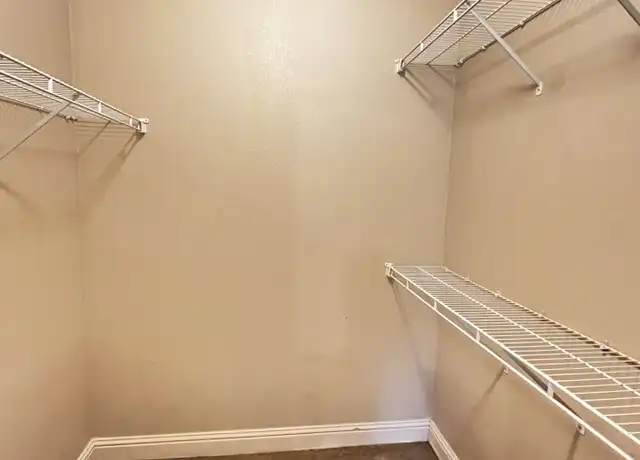 Property at 710 E Boyd Dr #1008, Baton Rouge, LA, 70808, 3 beds, 2 baths, [object Object]