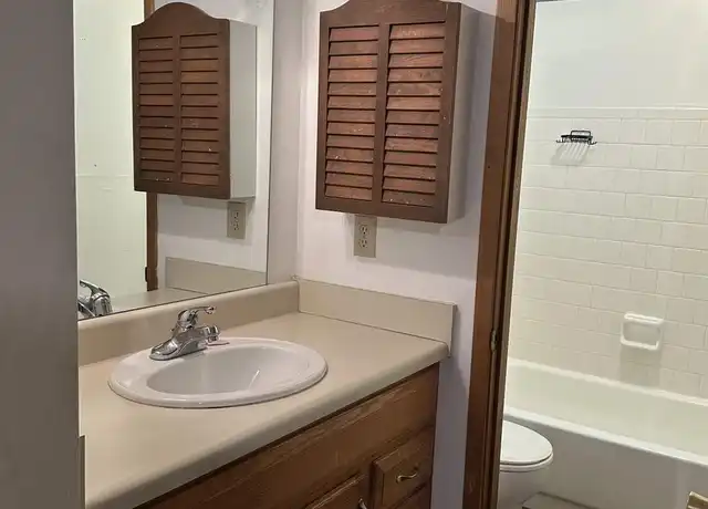 Property at 4929 Farber Row, Columbus, OH, 43221, 2 beds, 2.5 baths, [object Object]
