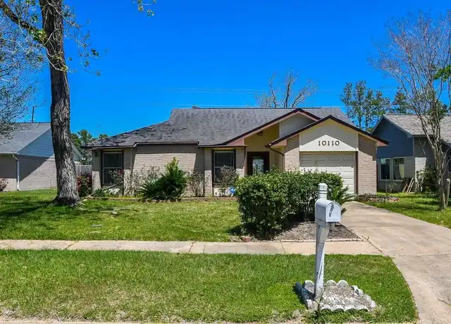Property at 10110 Shadow Pine Dr, Houston, TX, 77070, 3 beds, 2 baths, [object Object]