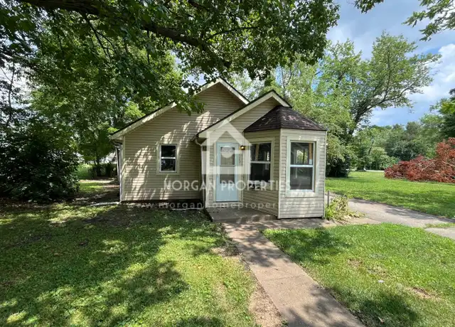 Property at 2212 Sherman St, Anderson, IN, 46016, 3 beds, 1 bath, [object Object]
