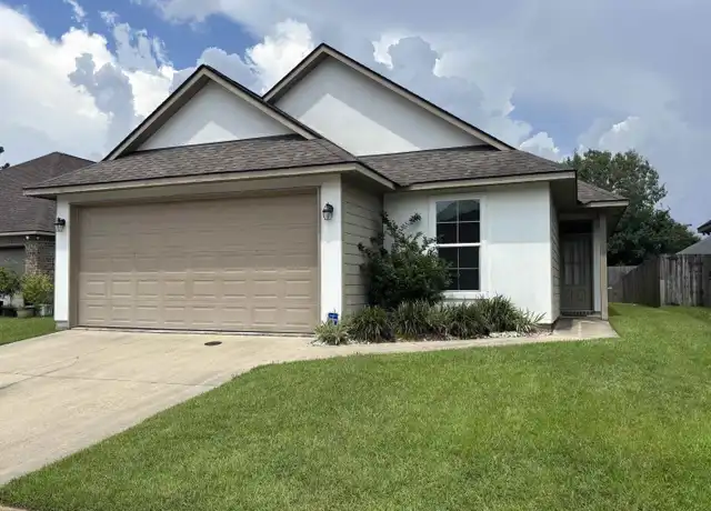 Property at 14013 Stone Gate Dr, Baton Rouge, LA, 70816, 3 beds, 2 baths, [object Object]