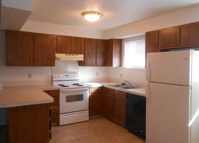 Property at 4956 Basswood Dr, Loveland, CO, 80538, 2 beds, 1 bath, [object Object]