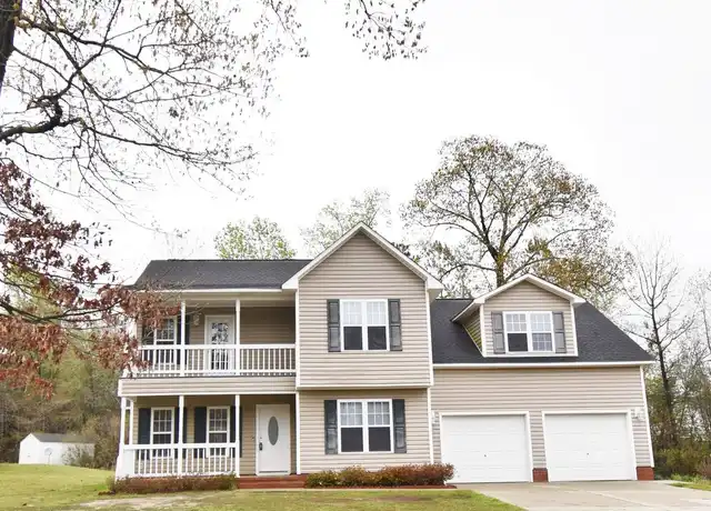 Property at 141 Pender Rd, Spring Lake, NC, 28390, 4 beds, 2.5 baths, [object Object]