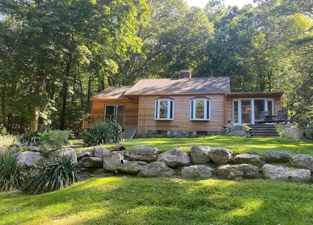 Property at 98 Travis Corners Rd, Garrison, NY, 10524, 2 beds, 1 bath, [object Object]