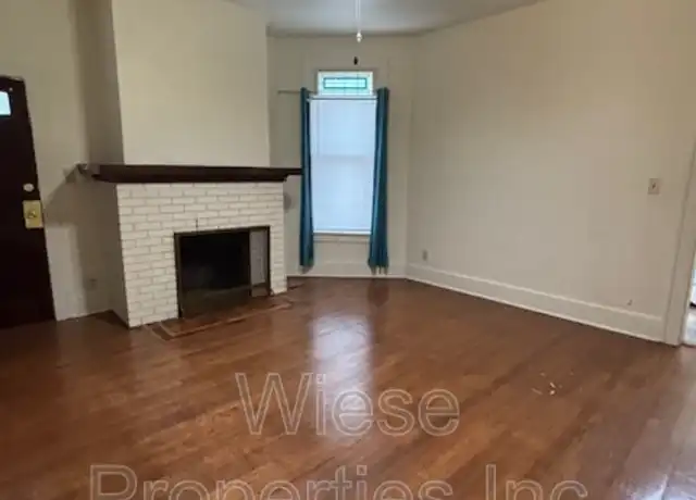 Property at 131 S Douglas Ave Unit 4, Springfield, IL, 62704, 1 bed, 1 bath, [object Object]