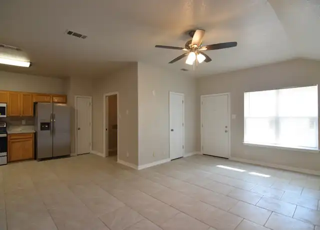 Property at 4312 Acorn Creek Trl, Killeen, TX, 76542, 3 beds, 2 baths, [object Object]