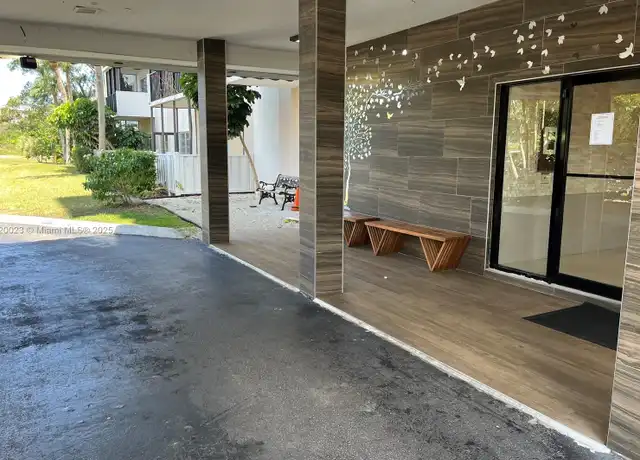 Property at 4164 Inverrary Dr #407, Lauderhill, FL, 33319, 1 bed, 1 bath, [object Object]