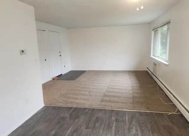 Property at 143 Alden Rd Unit 149-D, Rochester, NY, 14626, 1 bed, 1 bath, [object Object]