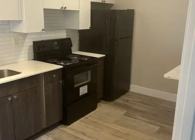 Property at 16 Evergreen Ave, Hartford, CT, 06105, 1 bed, 1 bath, [object Object]