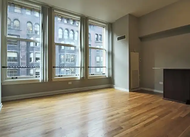 Property at 343 S Dearborn St Unit 1-1DEN, Chicago, IL, 60604, 1 bed, 1 bath, [object Object]