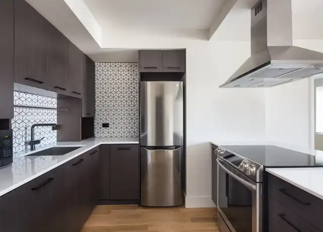 Property at 101 E 10th St Unit 2E, New York, NY, 10003, 1 bed, 1 bath, [object Object]