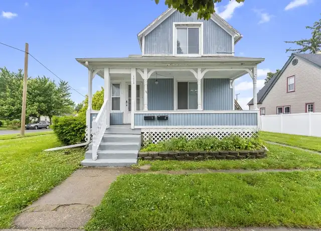 Property at 2474 4th St Unit 1, Trenton, MI, 48183, 2 beds, 1 bath, [object Object]